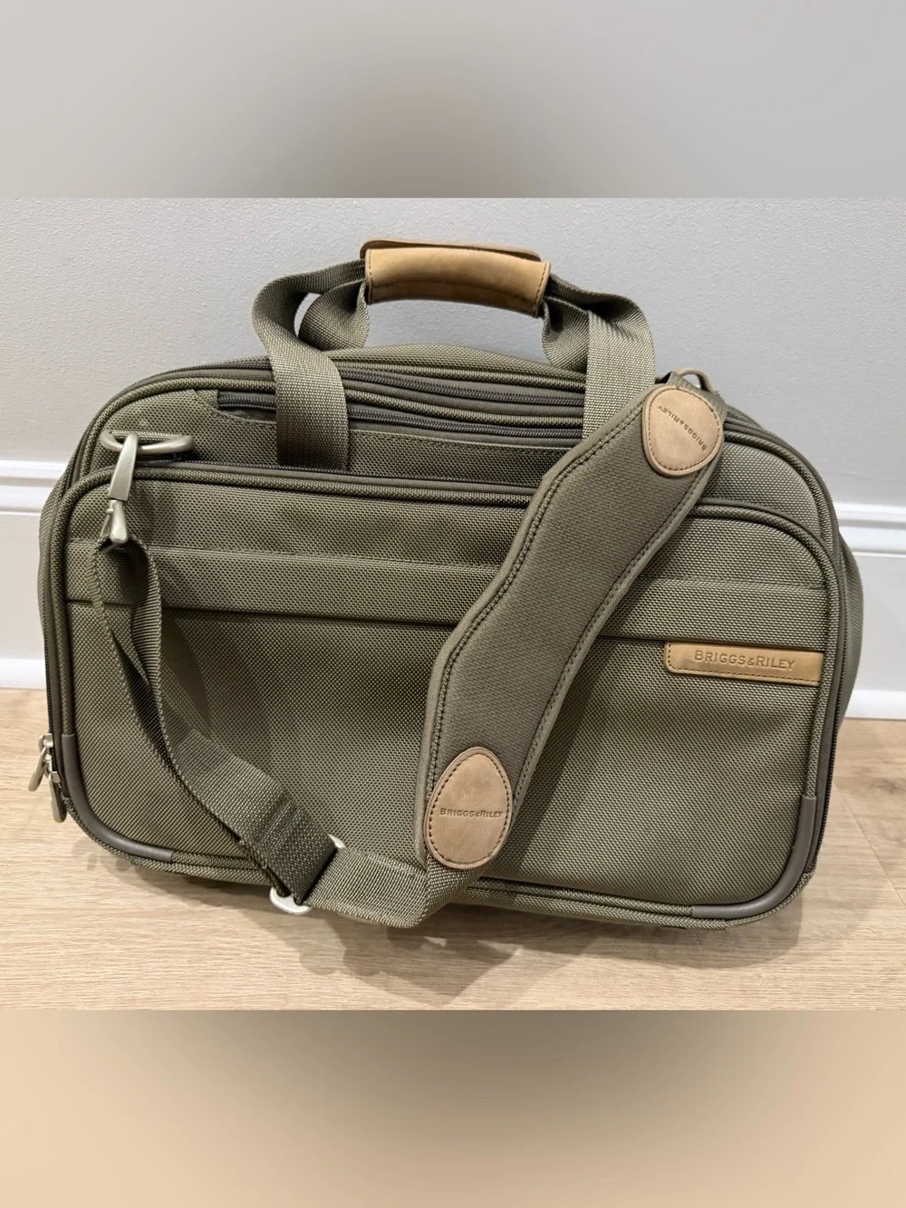 Briggs & Riley Baseline Expandable Weekender Cabin Bag